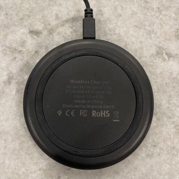 Qualcomm Quick Charge 3.0 Wireless Charging Pad - Picture 3 of 6
